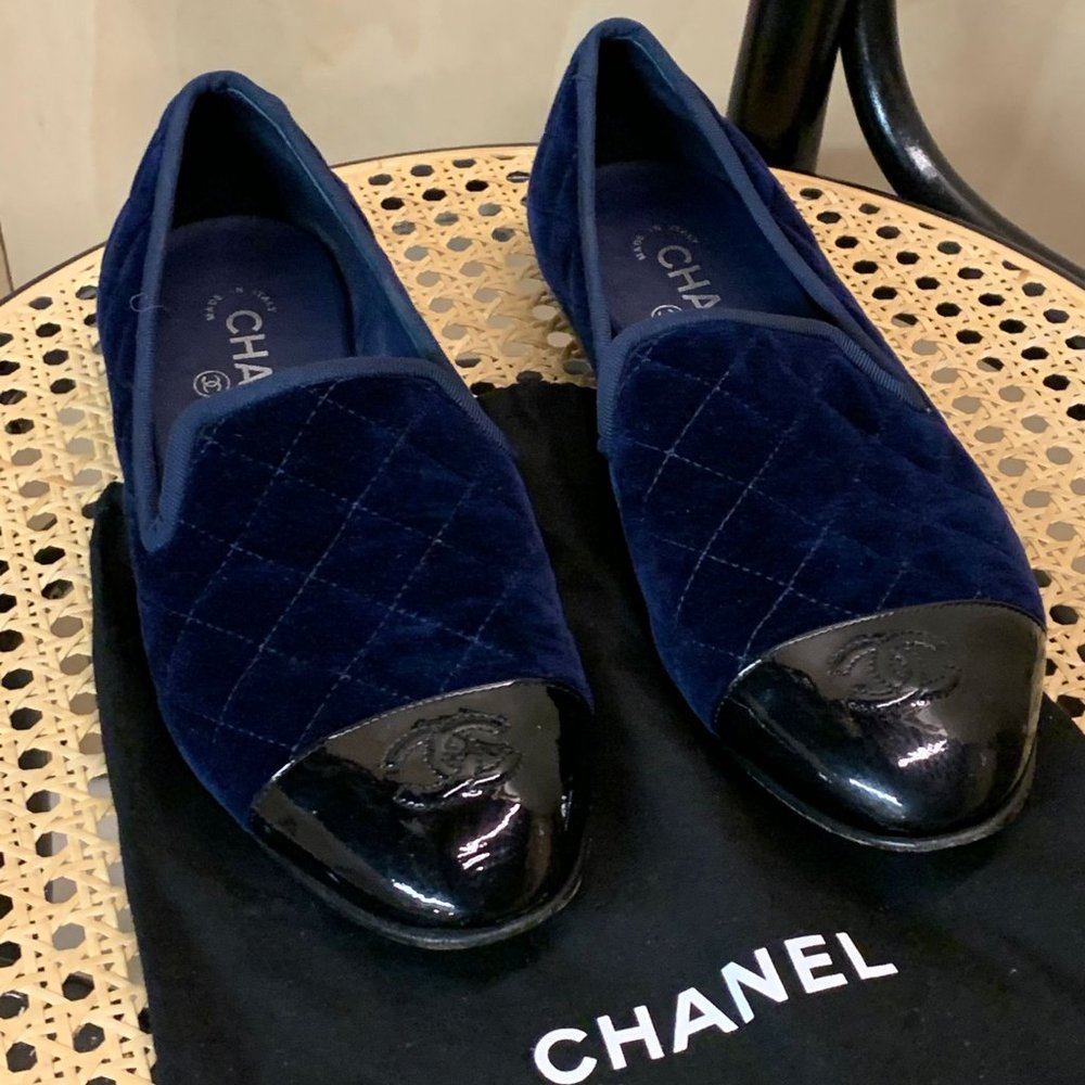 Chanel Woman's Flats - Velvet Quilted Cap toe Size 38